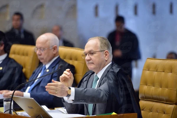 Fachin manda investigação sobre campanhas de Lula e Dilma a Moro