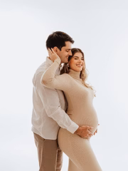 José Matheus Frizzo e Nicole Aranha, pais de Maria Helena