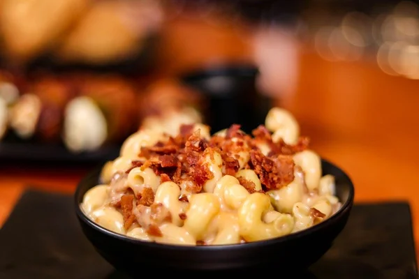 mac 'n' cheese