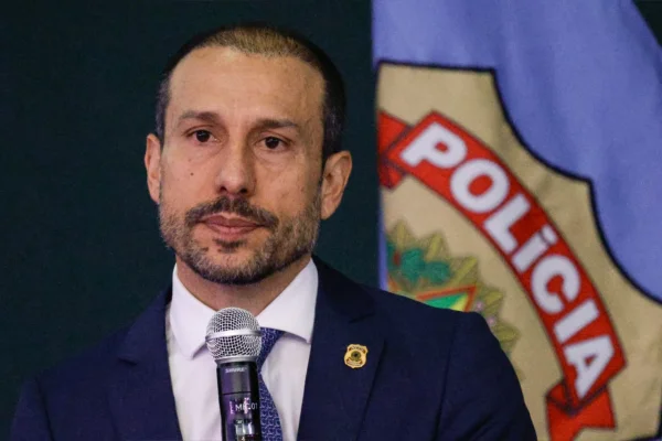 Murad cita “disparates” e diz que PF não tem viés político