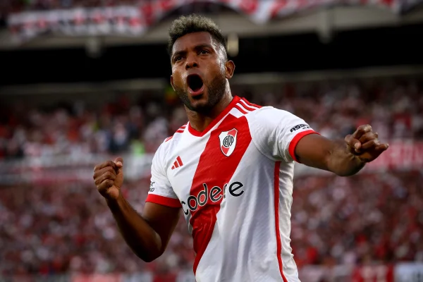 Broja, atacante do River Plate - Metrópoles