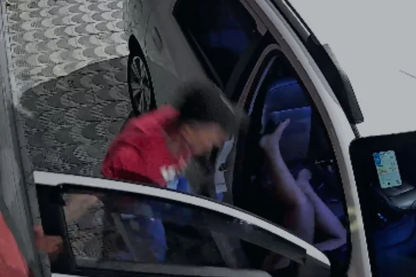 Priscila Ribeiro Verson foi levada sem vida ao hospital pelo companheiro, Deivit Bezerra Pereira, na manhã desta segunda-feira (23/2) - Metrópoles