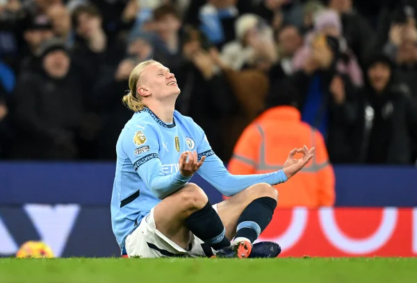 Imagem de Haaland comemorando o gol - Metrópoles