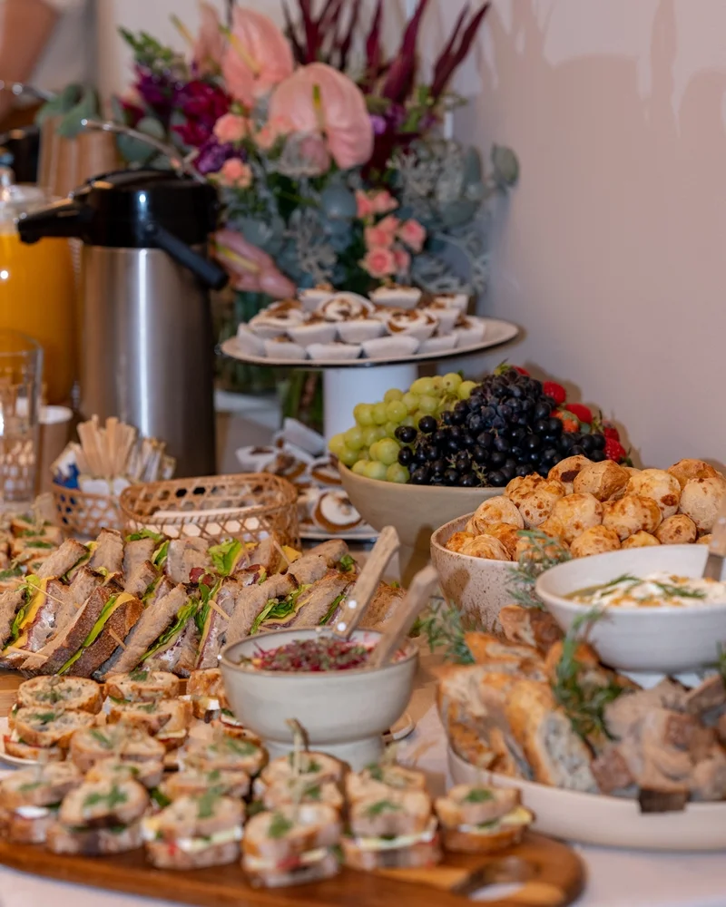 O buffet tem a assinatura do Na Fila do Pão O buffet tem a assinatura do Na Fila do Pão