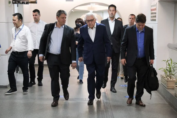 Veja com quem Tarcísio já conversou para compor o novo governo de SP