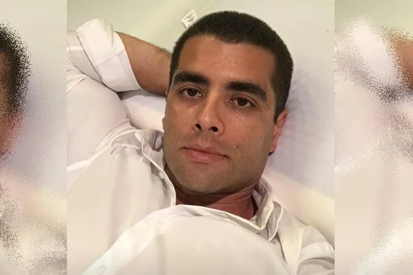 Além do bumbum, médico prometia aumentar pênis: “Tamanho é documento”