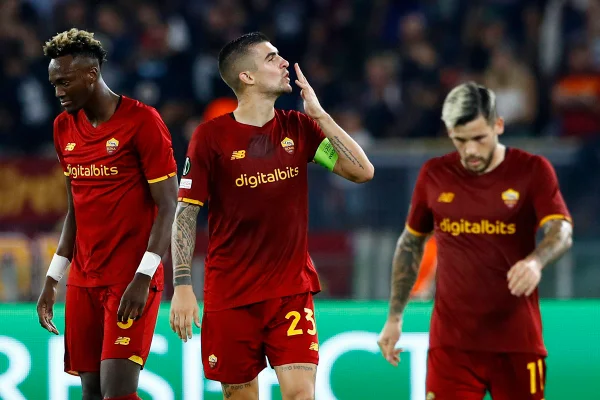 Roma vence CSKA Sofia na estreia da Liga Conferência; Tottenham e Rennes empatam