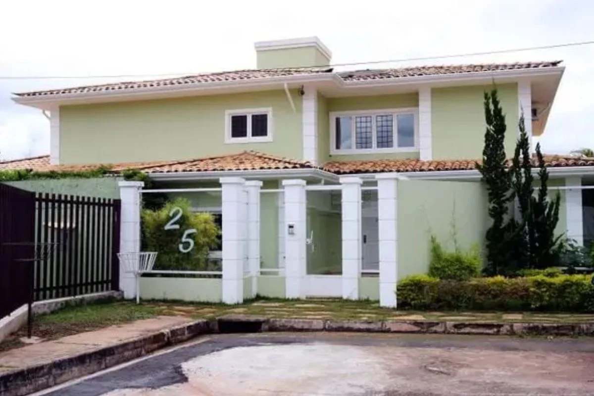 Casa usada por Antônio Palocci atualmente funciona como escritório de Willer Tomaz Casa usada por Antônio Palocci atualmente funciona como escritório de Willer Tomaz