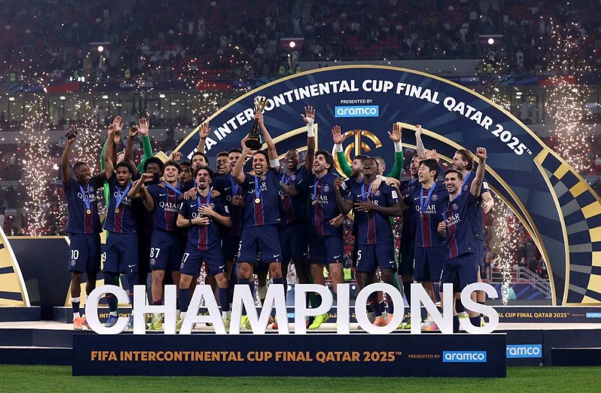 Bola de Ouro: PSG vence Flamengo e é eleito melhor clube do mundo - imagem 4 Bola de Ouro: PSG vence Flamengo e é eleito melhor clube do mundo - imagem 4
