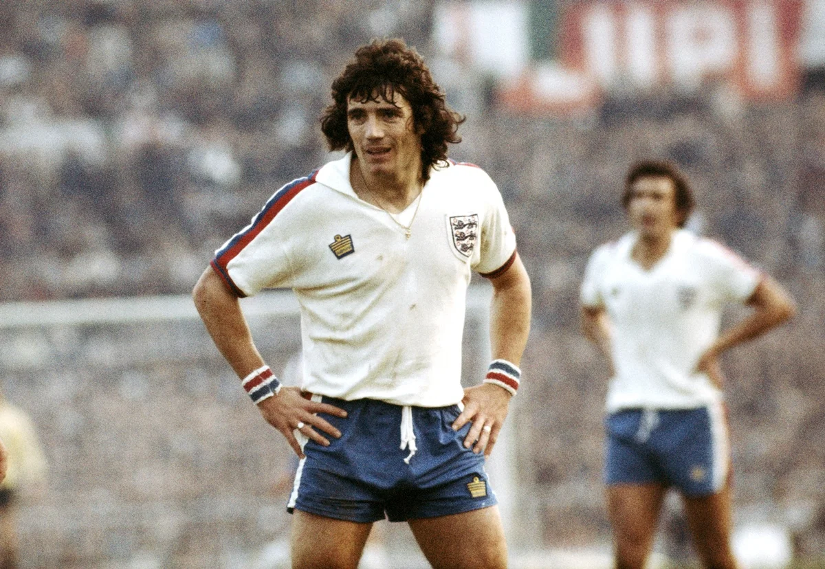Kevin Keegan da Inglaterra em 1976 Kevin Keegan da Inglaterra em 1976