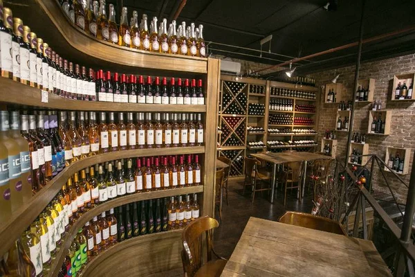 Vinalla Vinhos: conheça a nova importadora de Brasília com 600 rótulos