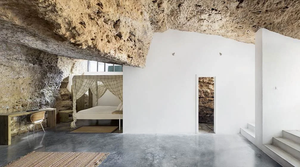 House Cave - UMMO Estudio House Cave - UMMO Estudio