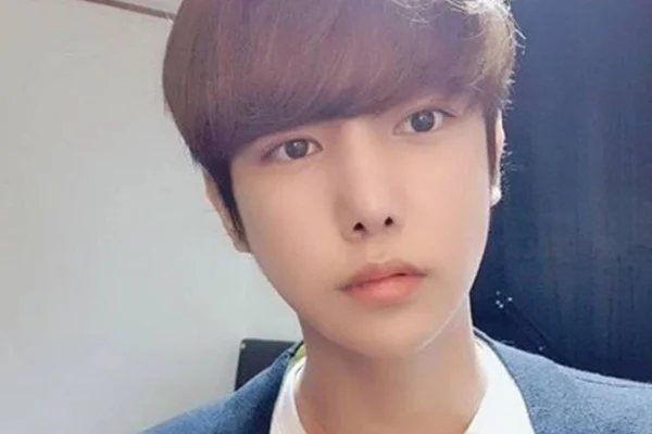 Astro do k-pop morre com sintomas de coranavírus