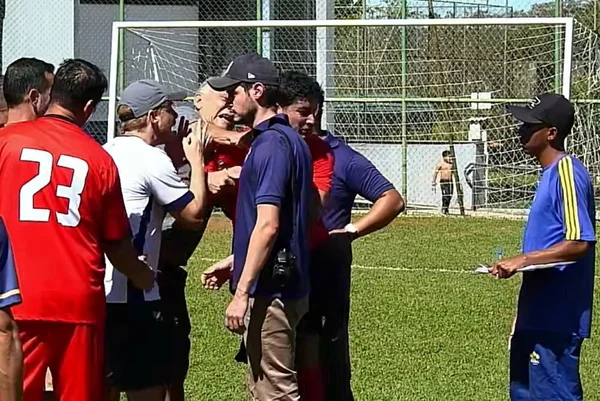 Árbitro é agredido com soco em partida de futebol amador no DF
