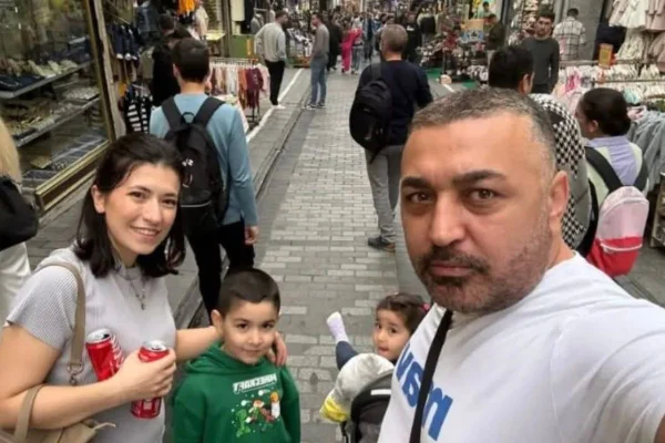 Imagem colorida, família alemã morreu envenenada- Metrópoles