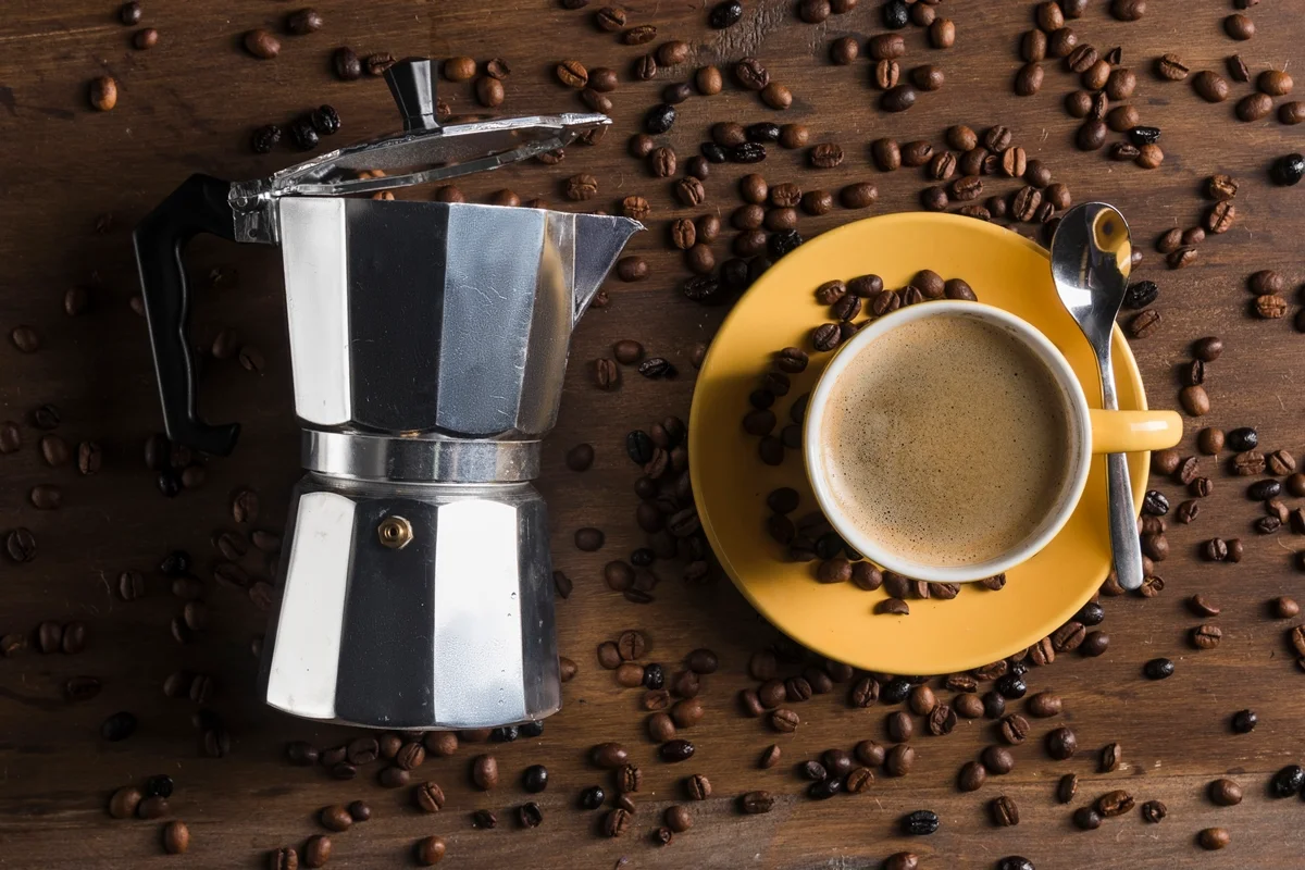 O segredo da água e do fogo: como evitar o amargor no café da cafeteira italiana