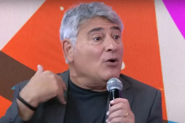 Cléber Machado abre o coração sobre vencer a Globo na audiência