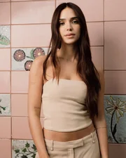 João Silva  está namorando com a influenciadora Isabella Kherlakian