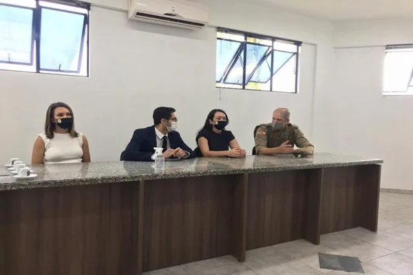 Vítima de estupro que foi “hipnotizada” parecia “uma boneca”, diz delegada