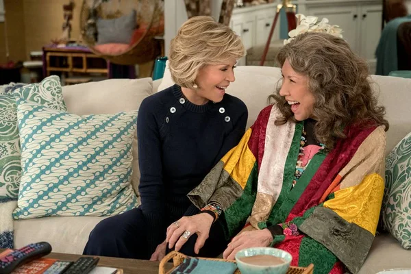Grace and Frankie anuncia renovação para sétima e última temporada