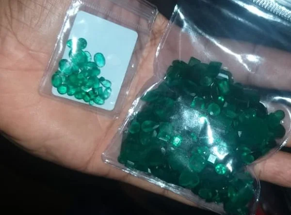 Polícia Federal prende suspeitos de comprarem pedras preciosas com notas falsas no MT