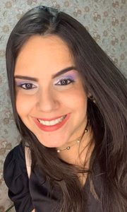 Luna Alves.