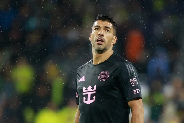 Foto colorida de Luis Suárez, atacante do Inter Miami - Metrópoles