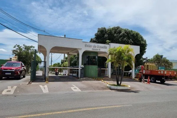 Após condenação, PMDF reforça policiamento perto da casa de Bolsonaro
