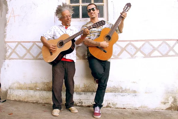 Renato Matos e Cae Maia, pai e filho, fazem o primeiro show juntos