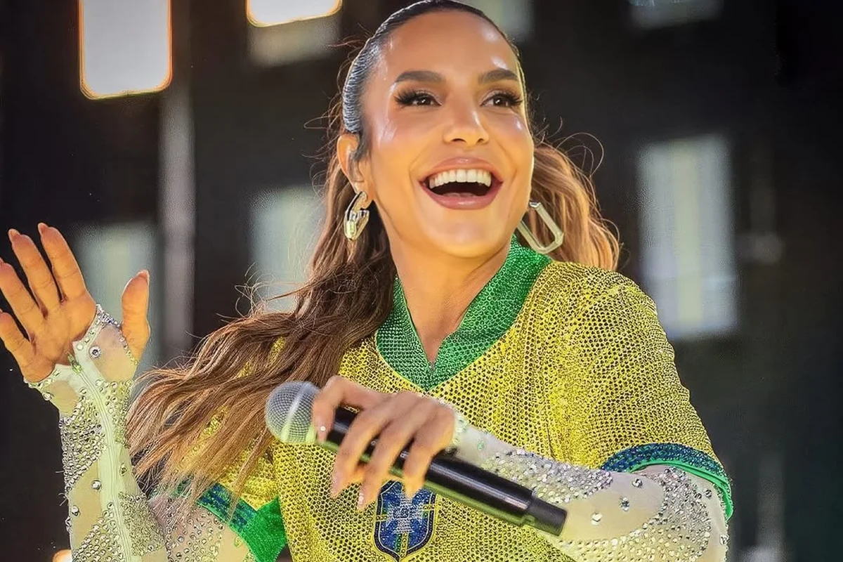 Ivete Sangaloé clicada durante show Ivete Sangaloé clicada durante show