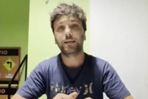 imagem colorida do Piloto do avião que caiu, depois de pegar fogo em SC, deixando oito pessoas mortas