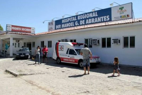 Homem é hospitalizado após introduzir cenoura no ânus, na PB