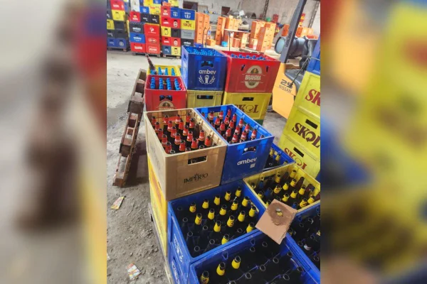 Garrafas de Brahma, Skol e Antártica