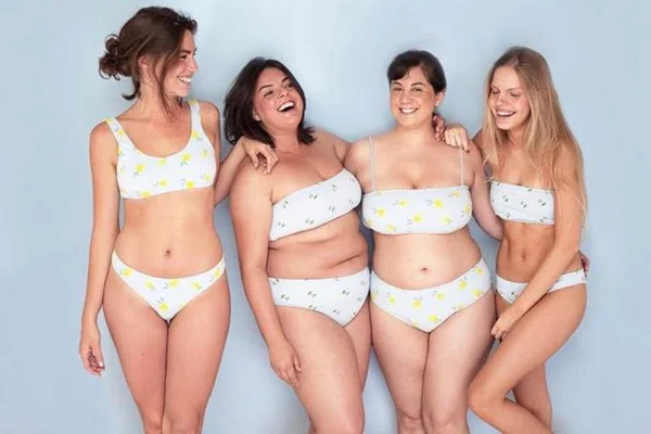 Brasileira cria biquínis com tamanhos até XL. Top famosa é cliente