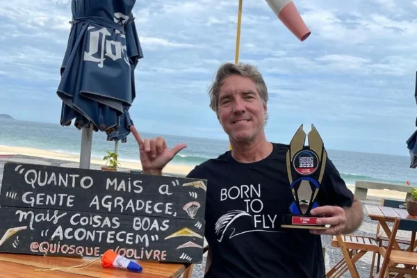 Phil Haegler morre em acidente de parapente no Rio de Janeiro