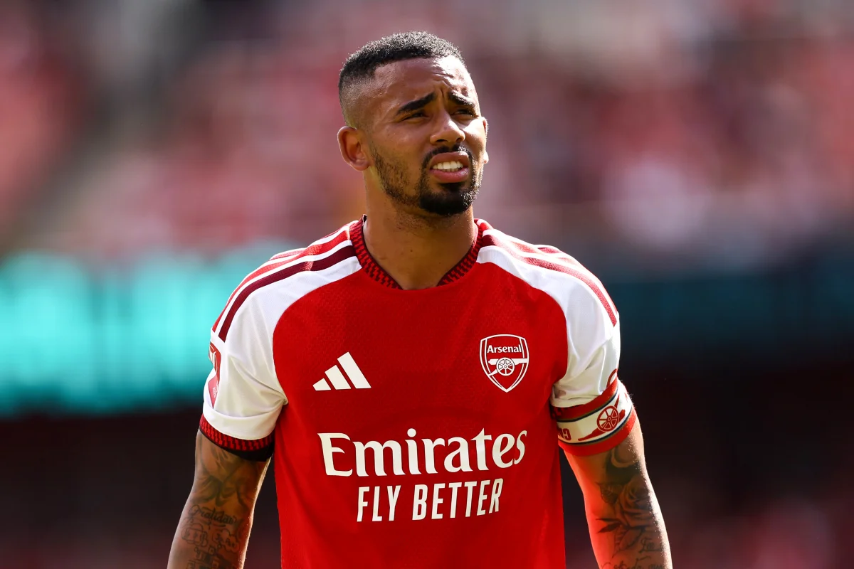 Gabriel Jesus aceita deixar o Arsenal e prioriza o Napoli