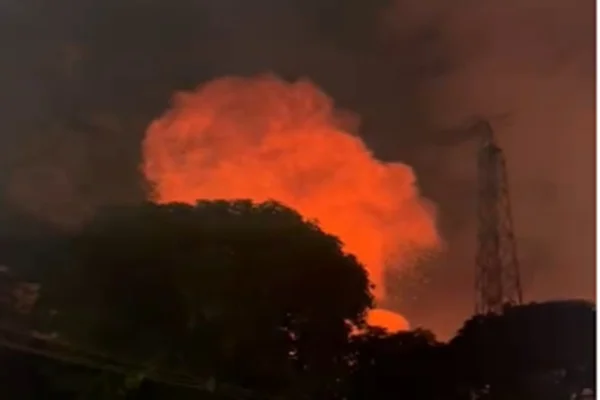 “Bola de fogo no céu” assusta moradores em Timóteo (MG)