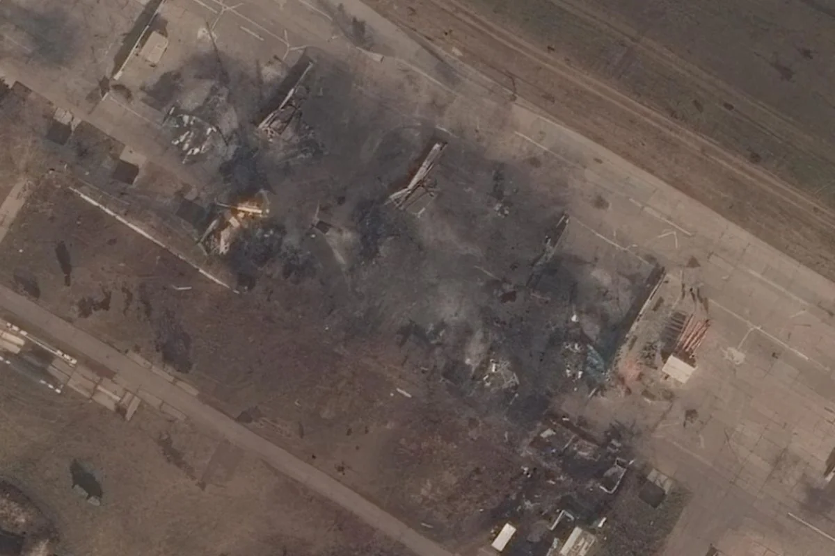 Ucrânia destrói caças russos em ataque com míssil a base aérea
