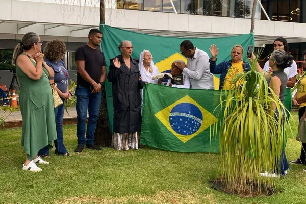 Imagem colorida de Vigília Bolsonaro