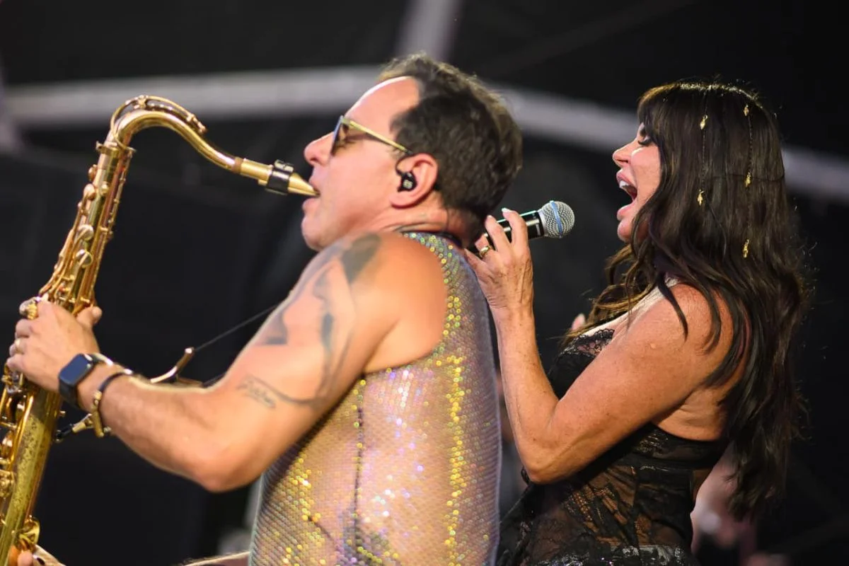 Gretchen e o marido Esdhras de Souza Gretchen e o marido Esdhras de Souza