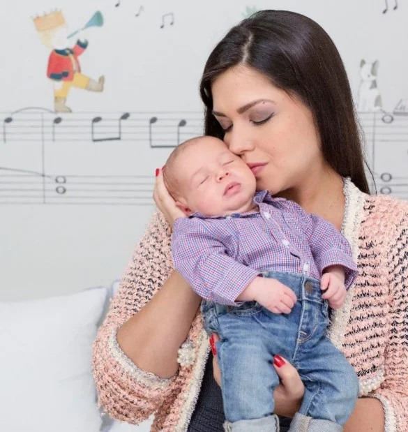 O Instagram deles também está recheado de postagens com o pequeno Teodoro, de 2 meses O Instagram deles também está recheado de postagens com o pequeno Teodoro, de 2 meses