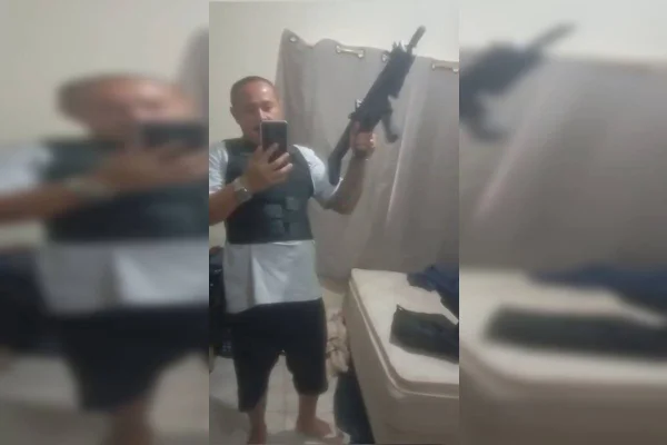 Bandido perigoso que abriu fogo contra PM ostentava fuzis na redes sociais