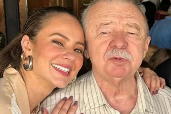 Paolla Oliveira se emociona ao falar sobre doença do pai, José Everardo - Metrópoles