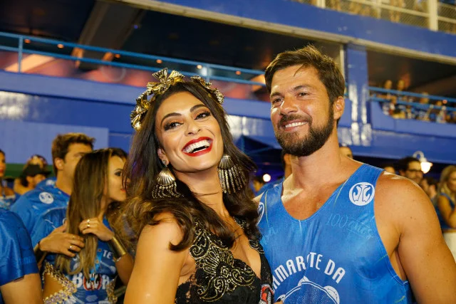Juliana Paes e o marido, Carlos Eduardo Baptista Juliana Paes e o marido, Carlos Eduardo Baptista