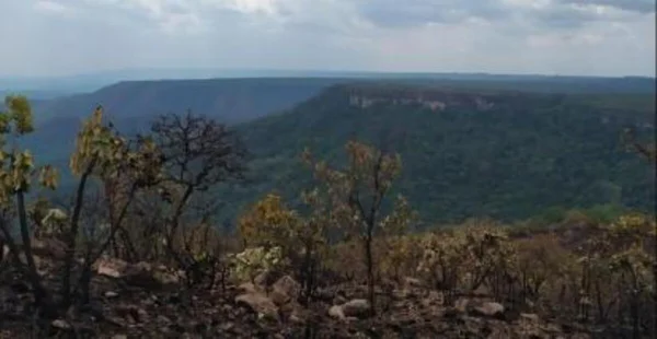 Fotografia colorida da Chapada dos Guimarães