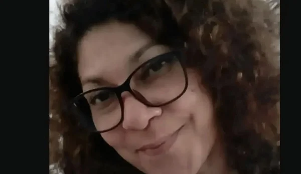 Márcia Cristina da Costa, de 51 anos, era passageira de um carro de aplicativo que foi atingido por uma carreta
