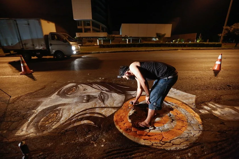Setor de Indústrias e do Grafite. #bsburaco dá um trato em cratera no SIG - imagem 20 Setor de Indústrias e do Grafite. #bsburaco dá um trato em cratera no SIG - imagem 20