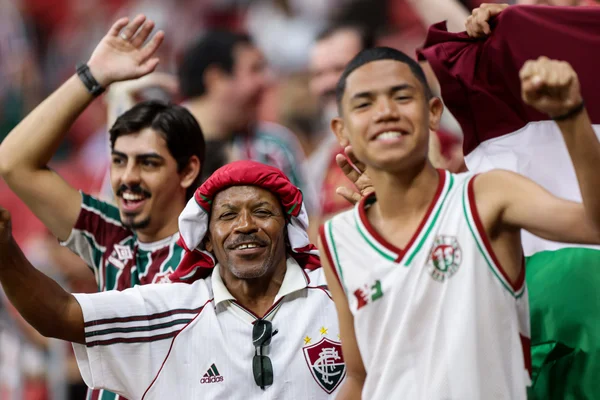 Torcidas marcam presença na Arena BRB para Aparecidense x Fluminense