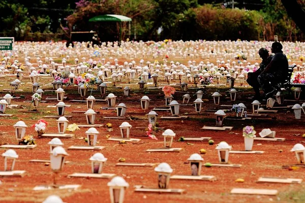 INSS pagou benefícios a 20.104 mortos em 2019, diz CGU