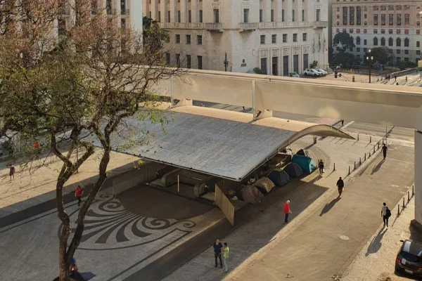 imagem colorida mostra vista aérea da praça do patriarca